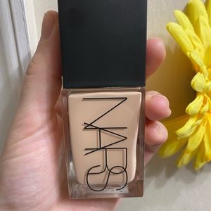 Nars Light Reflecting Foundation Full Bottle Shade Mont Blanc